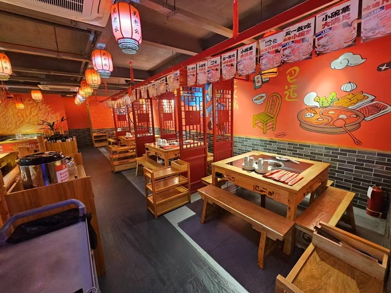 好运转（火锅店转让）海宁市区豪装火锅店转让  高峰期能做2万＋  
