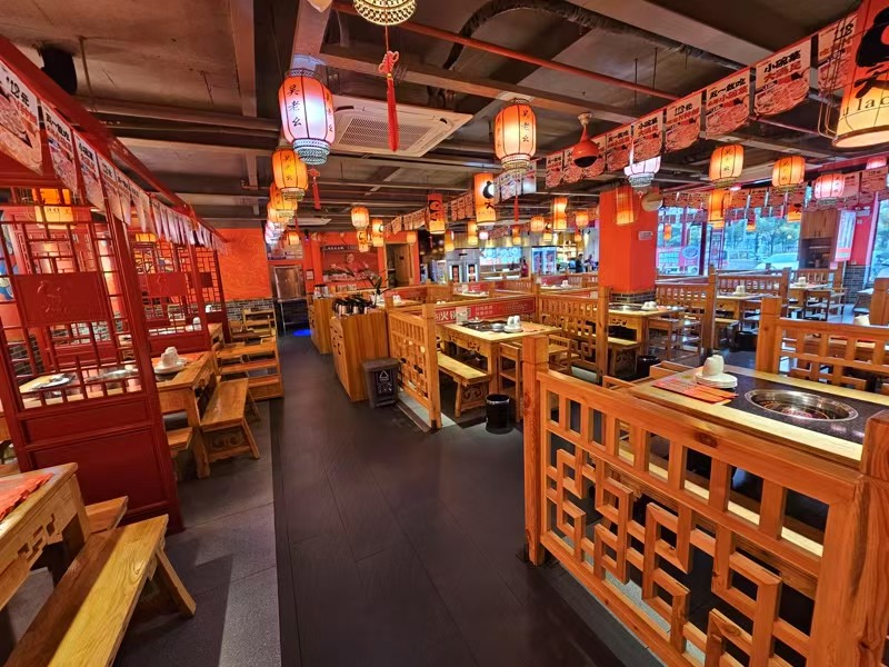 好运转（火锅店转让）海宁市区豪装火锅店转让  高峰期能做2万＋  