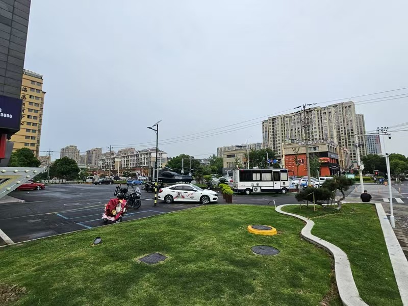 好运转（火锅店转让）海宁市区豪装火锅店转让  高峰期能做2万＋  
