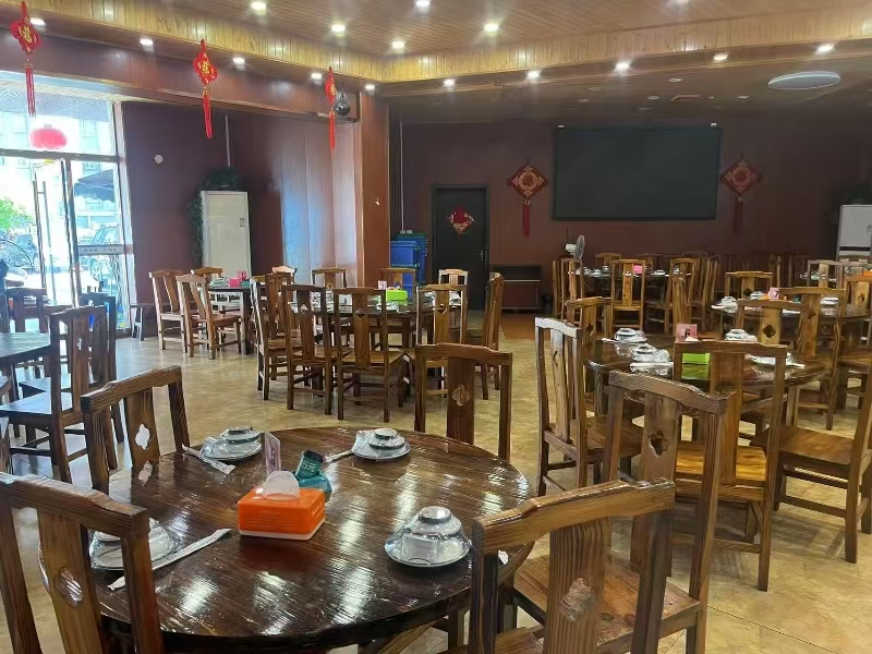 好运转（527）南湖区装修非常豪华的饭店转让