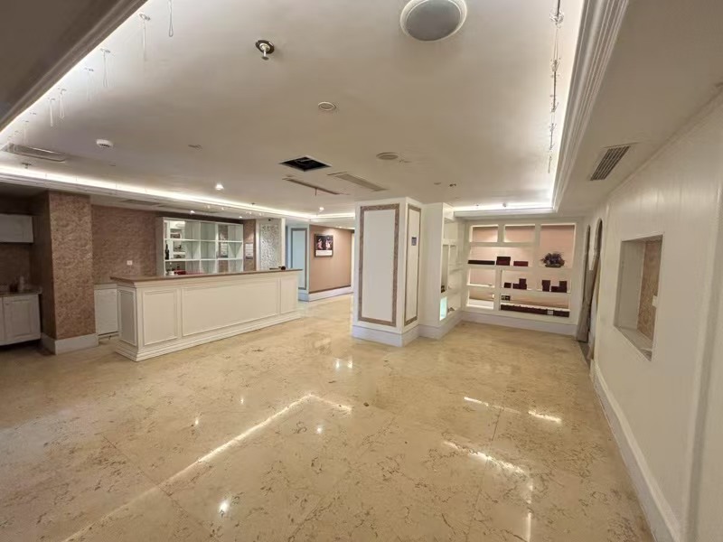 好运转（百佳丽媛）海宁市海昌南路艾扉酒店710平美容院出租