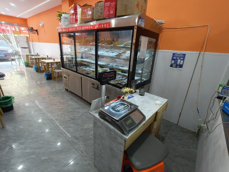 好运转（一品麻辣烫）濮院齐宏路联越路十字路口小吃店转让