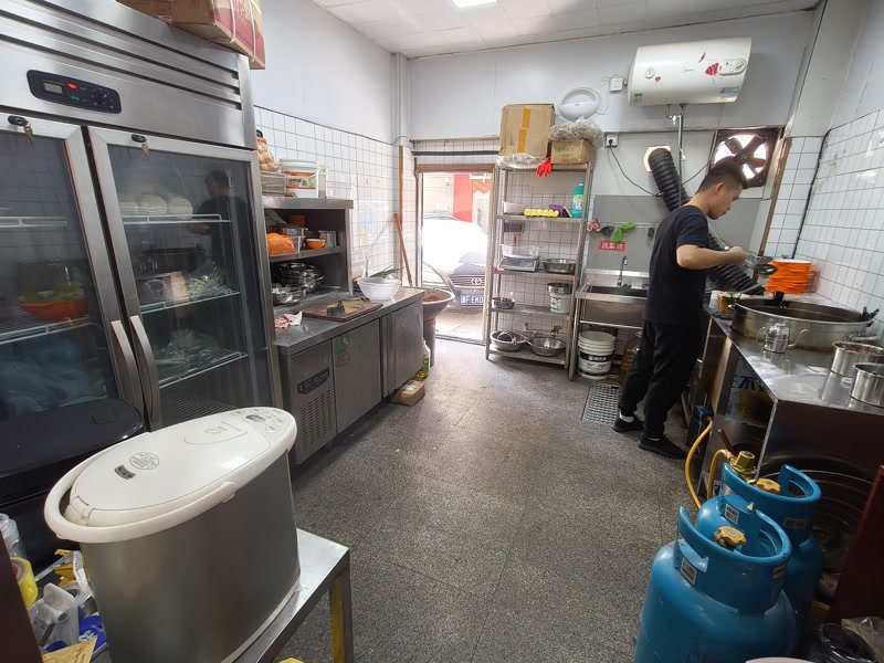 好运转（一品麻辣烫）濮院齐宏路联越路十字路口小吃店转让