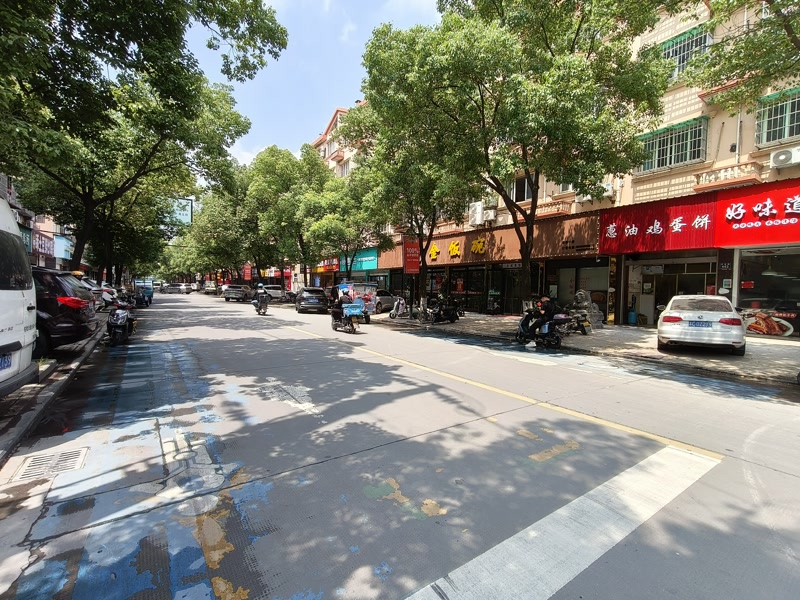 好运转（一品麻辣烫）濮院齐宏路联越路十字路口小吃店转让
