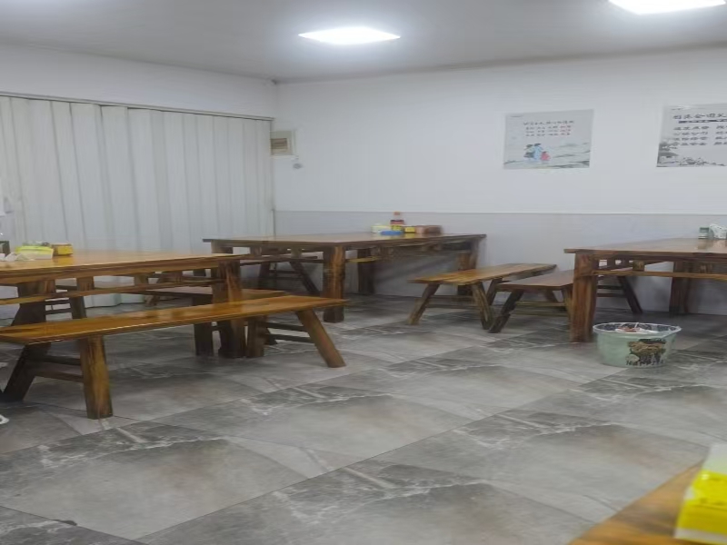 好运转（547）工业区大门口对面的面店转让