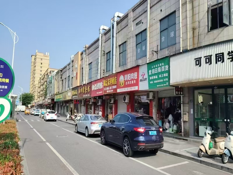 好运转 （老铁犇牛碳火烤肉）海宁市城北洛隆路餐饮一条街烤肉店转让