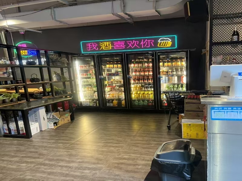 好运转 （老铁犇牛碳火烤肉）海宁市城北洛隆路餐饮一条街烤肉店转让
