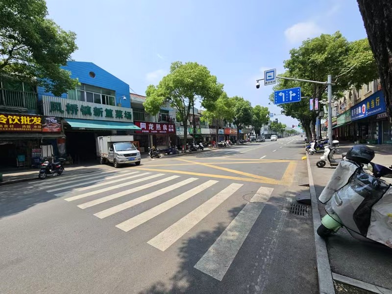 好运转（茂鱼年）南湖区菜场门口油炸爆鱼店转让