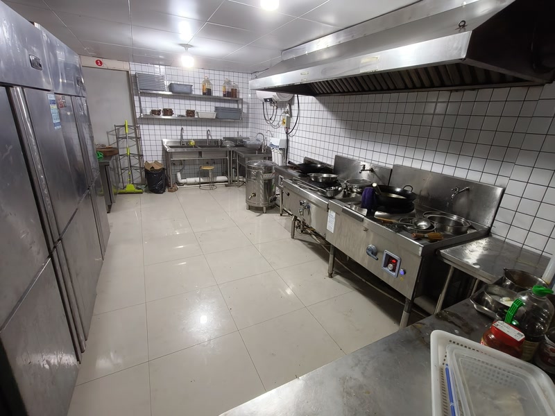 好运转（210平豪装牛肉火锅）嘉兴市秀洲区油车港马厍路火锅店转让