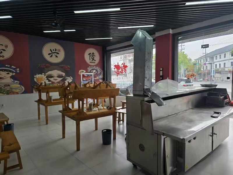 好运转（563）平湖新埭十字路口拐角烧烤店转让