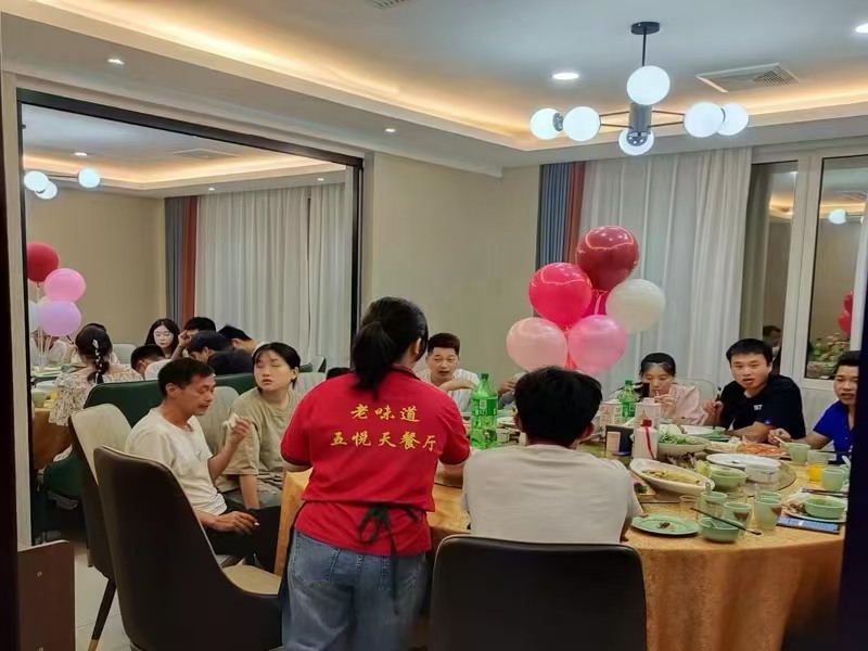 好运转（老味道.五悦天餐厅）做了近4年的餐饮店转让、主要房租低