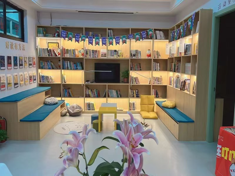 好运转（叮叮书房）巴黎都市附近实验小学旁200㎡培训班带生源转让