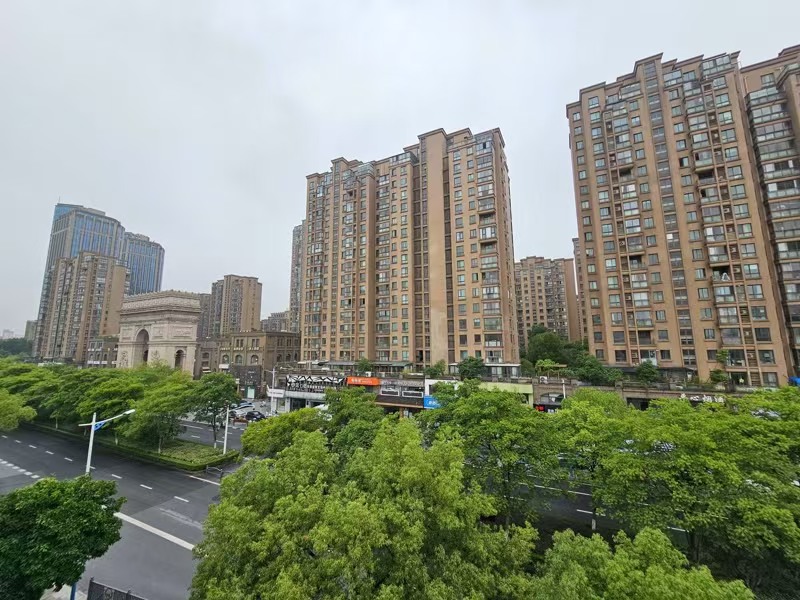 好运转（叮叮书房）巴黎都市附近实验小学旁200㎡培训班带生源转让