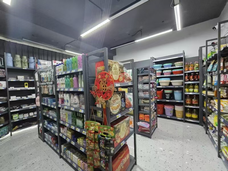 好运转（578）平湖小区门口第一家超市店转让