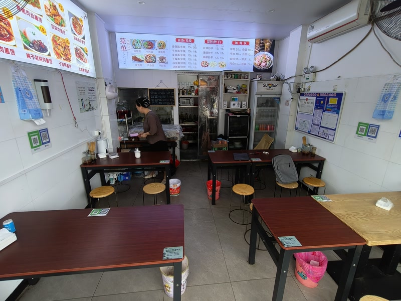 好运转（任大姐排骨面）桐乡市文华小区小吃店转让
