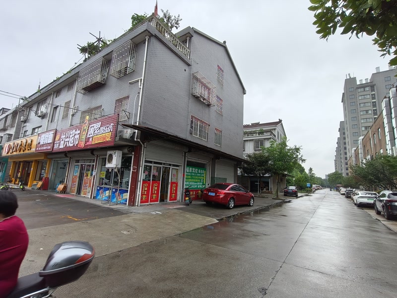 好运转（任大姐排骨面）桐乡市文华小区小吃店转让