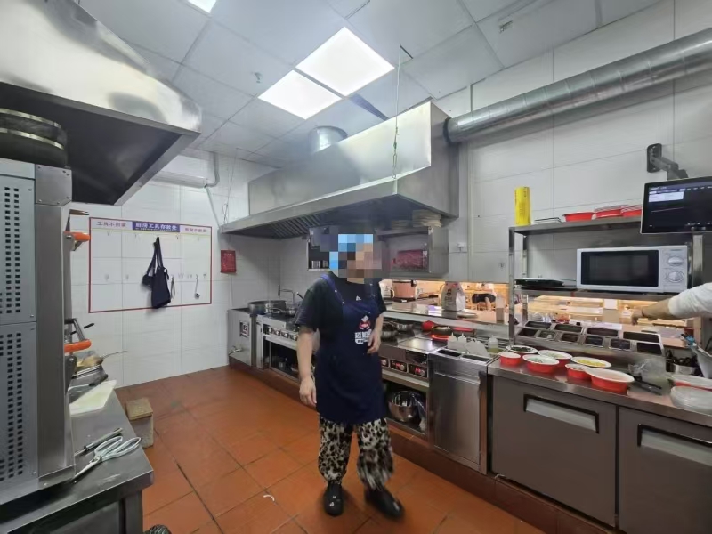 好运转（延奶奶）工业重镇．中心地段精装餐饮旺铺转让