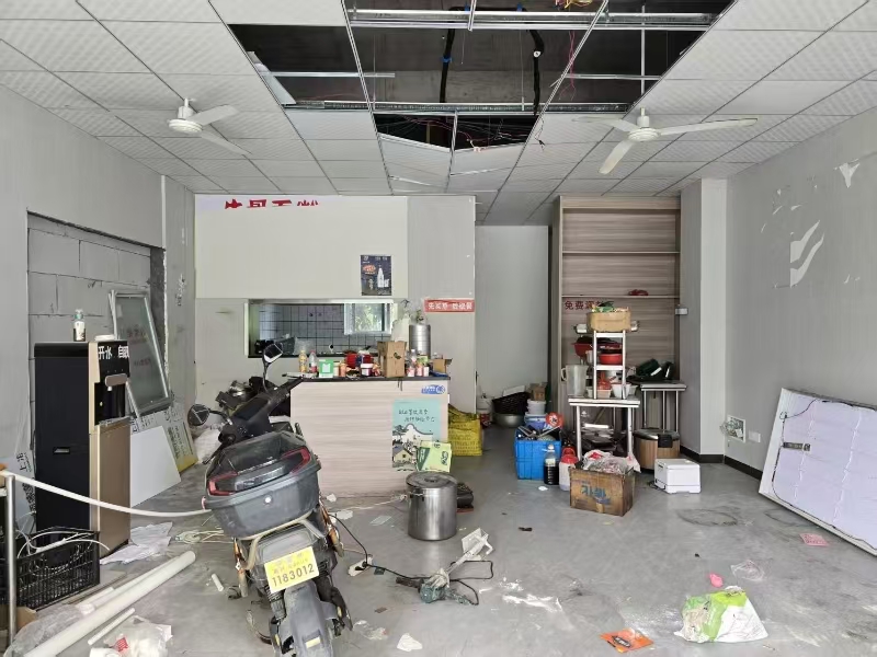 好运转（580）南湖区两个小区门口小吃店转租