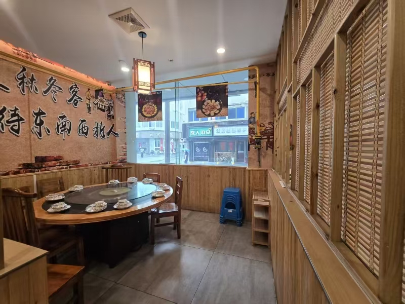 好运转（582）南湖区多个夜场旁饭店转让