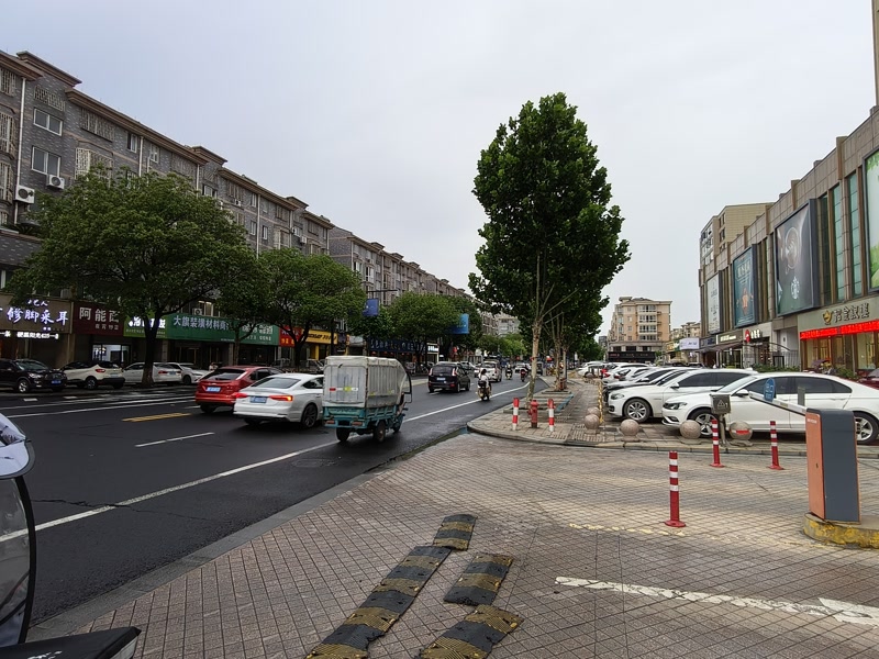 好运转（喜冰冷饮批发）桐乡市濮院凯旋路蓝高中心对面冷饮店转让