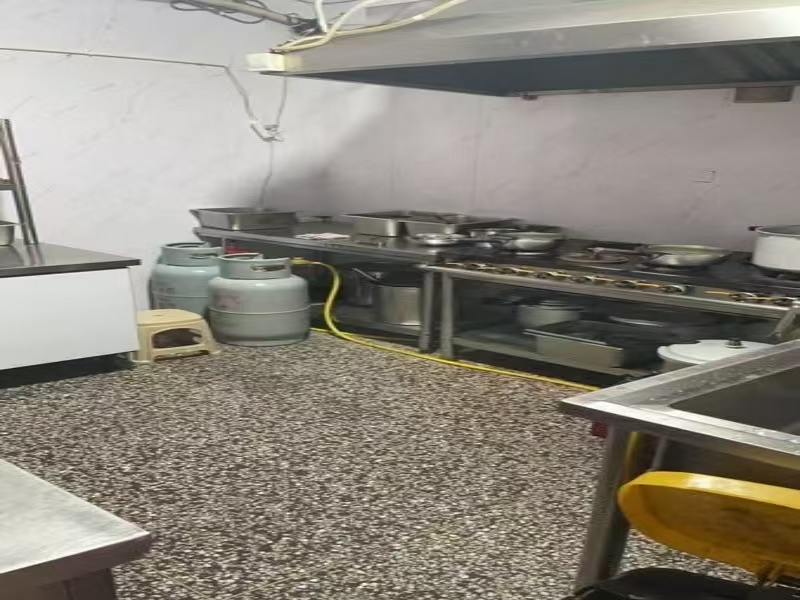 好运转（馋客黄焖鸡米饭）濮院每天营收2000多的外卖店转让  