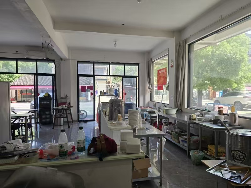 好运转（585）王店镇小学幼儿园旁早餐店转让
