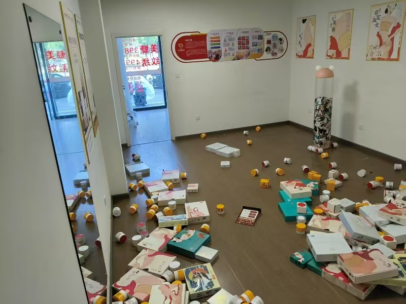 好运转 （大唐辣妈美容店出租）嘉兴市秀州区汽车北站小区门口美容店出租
