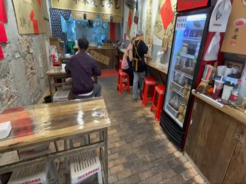 好运转（米线店转让）大润发商圈、步行街品牌小吃店转让
