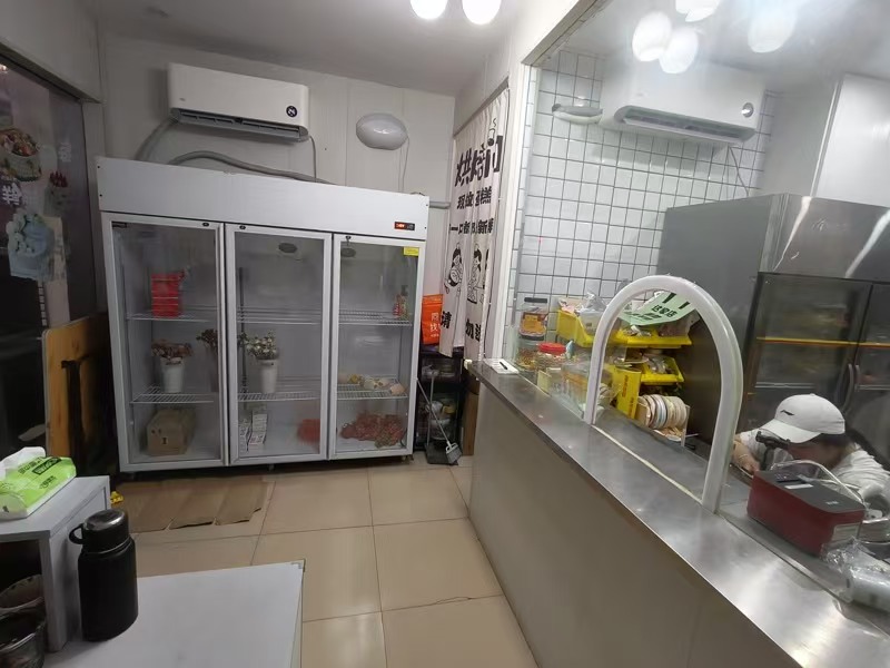 好运转（旺鲜派蛋糕）桐乡市和平路小区门口烘焙店转让