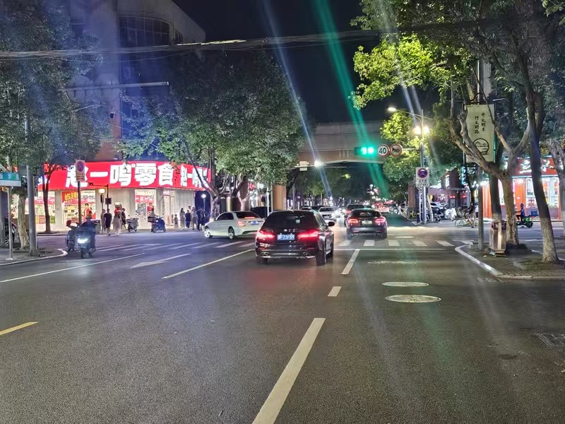 好运转（冰煮羊）桐乡振华路精装修400平餐饮总店转让