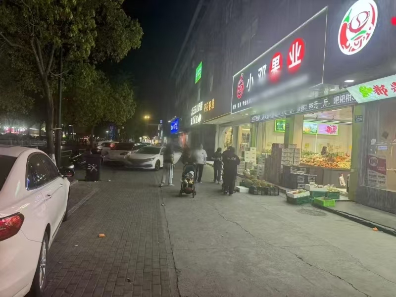 好运转（607）秀洲区王店镇中心火锅店转让