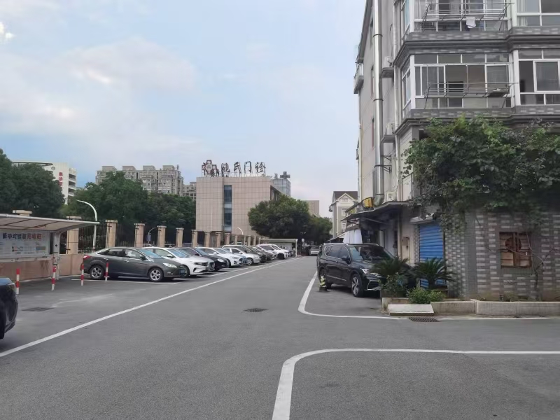 好运转（都来顺烤肉龙虾）嘉善县工业园区小区里面烧烤店转让