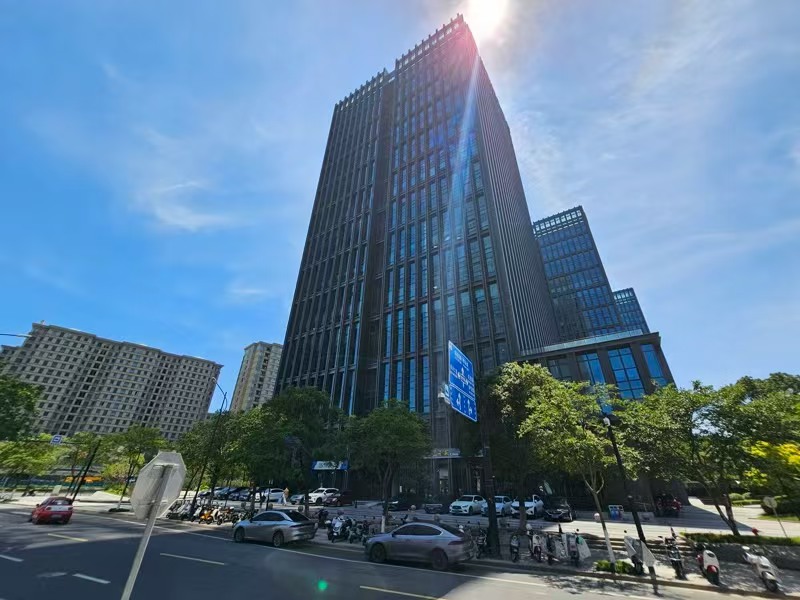 好运转（读家超市转让）南湖区多栋写字楼下、读家超市转让、打底能做6000+
