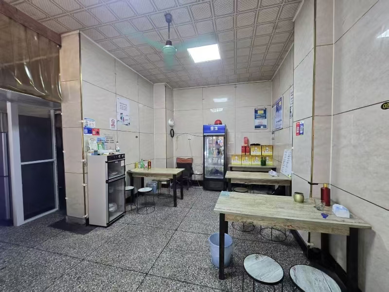 好运转（623）桐乡几万人小区临街餐饮店转让