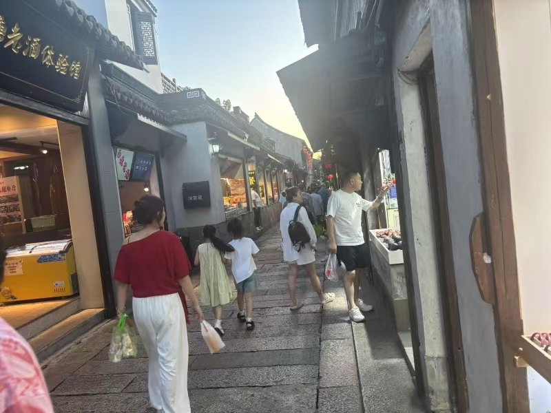 好运转（625）西塘古镇小区旺铺出租不要转让费