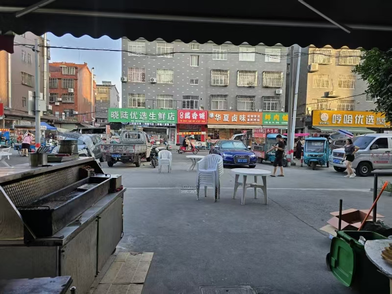 好运转（633）濮院万人小区十字路口烧烤店转让