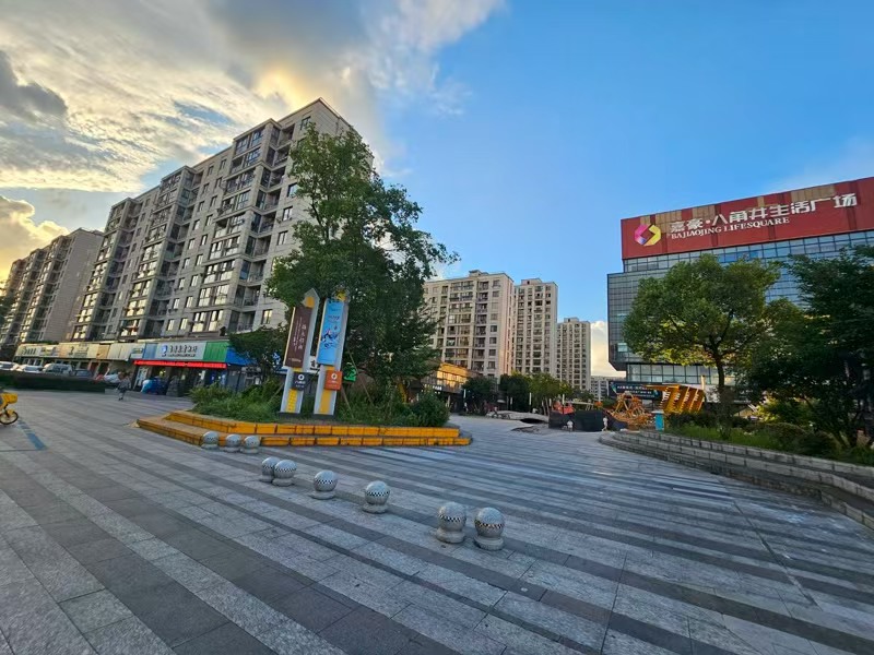 好运转（品尚多精品超市）肯德基隔壁超市转让、日常营收3万+