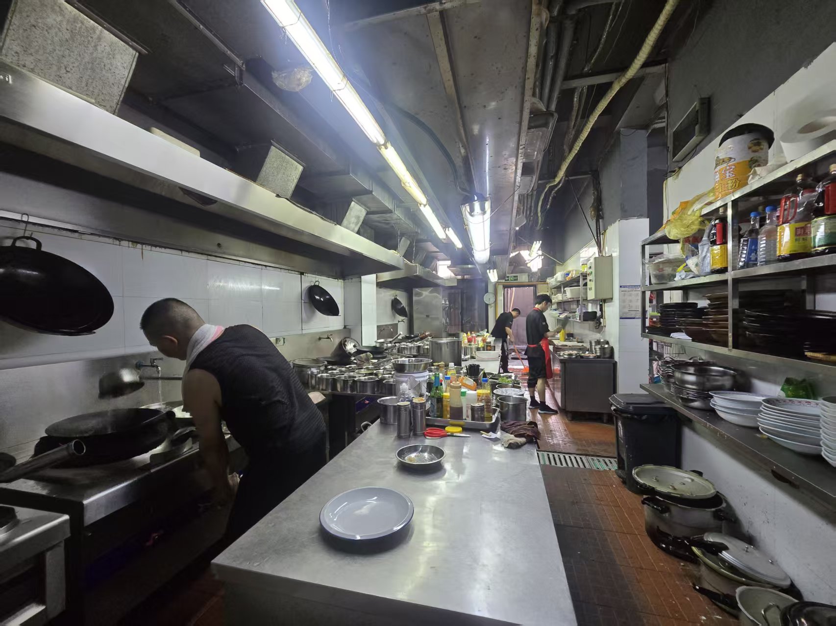 好运转（638）海宁许村10多个工业区旁饭店转让