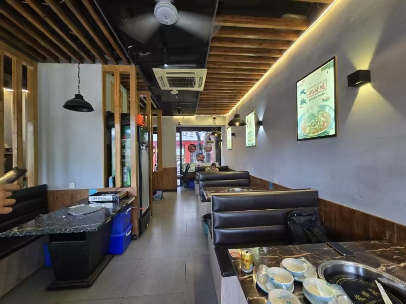 好运转（640）海宁市中心多个娱乐场所旁饭店转让
